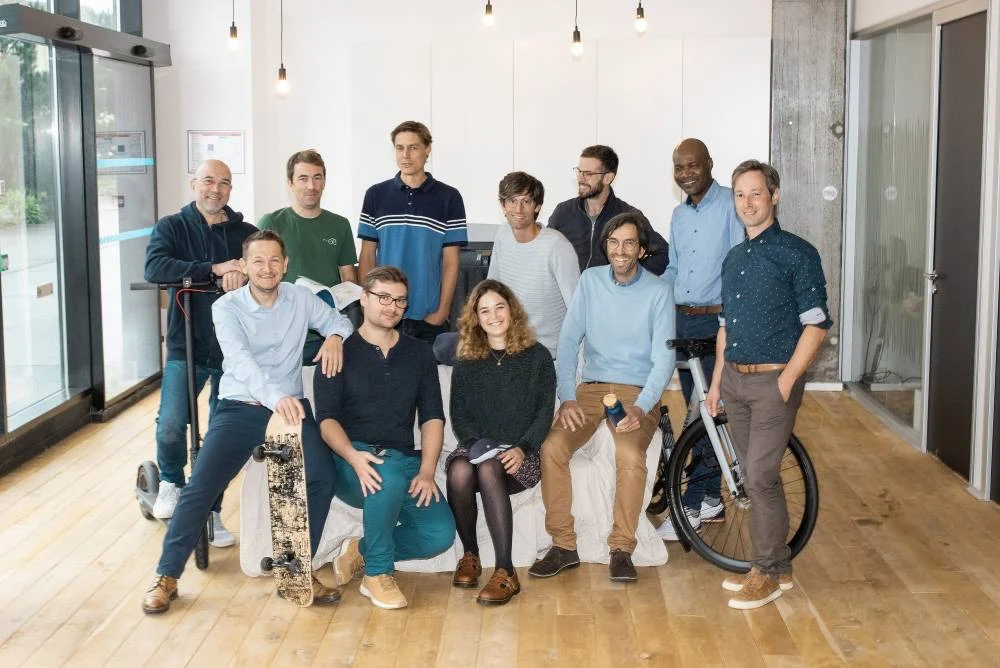 L'équipe de Bluefins réunie dans ses locaux